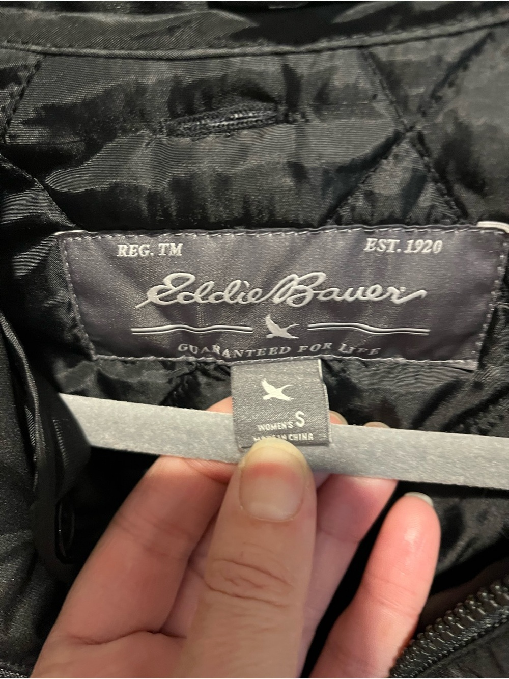 Eddie Bauer Women On The Go Black Hooded Quilted lined Rain Coat - Picture 4 of 9